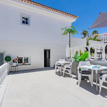 Margot * 칼라오살바헤